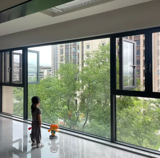 深圳人夏季换窗必看：3 类实用窗推荐 + 3 大避坑技巧 + 省钱妙招 (图2)
