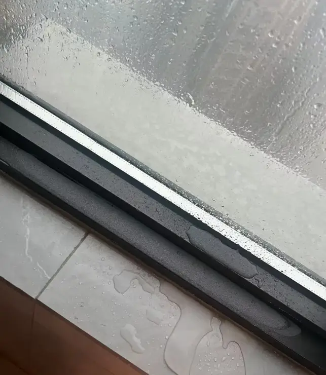 深圳暴雨频发，深圳换窗哪家好？选对品牌很重要 (图2)