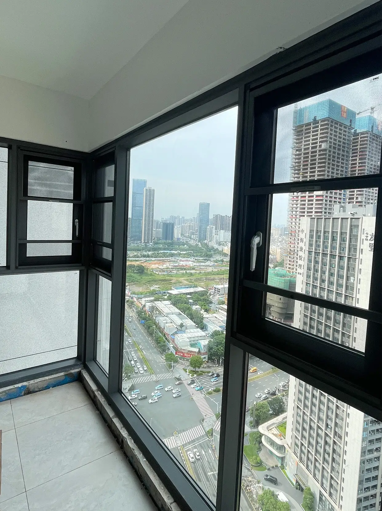 深圳暴雨频发，深圳换窗哪家好？选对品牌很重要 (图5)