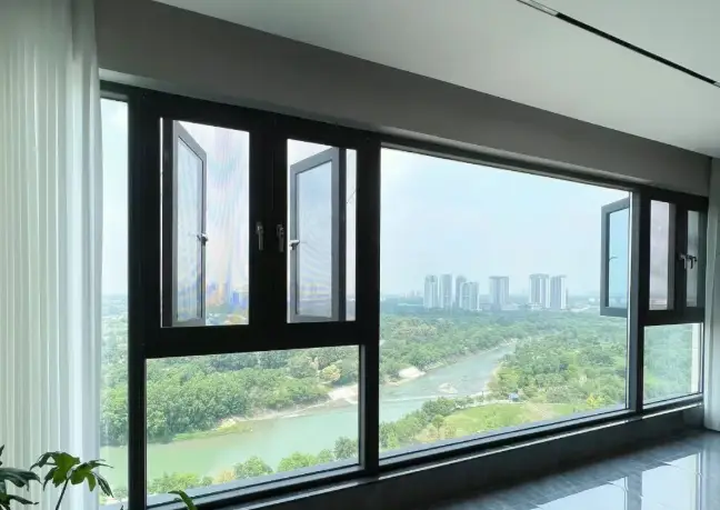 深圳台风夜惊魂:五大抗17级台风神窗,98%业主竟不知第四误区(图2) 深圳台风夜惊魂:五大抗17级台风神窗,98%业主竟不知第四误区(图2)